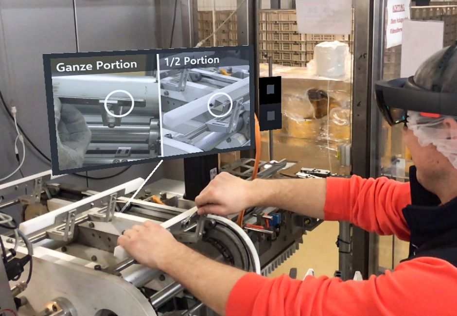 Virtueller Bildschirm neben Arbeitsort Virtueller Bildschirm neben Arbeitsort