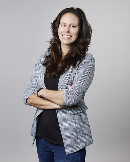 Portrait of Jessica Hediger